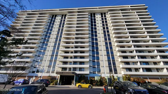 $4,500 | 1 Channel Drive, Unit 813, Monmouth Beach, NJ 07750