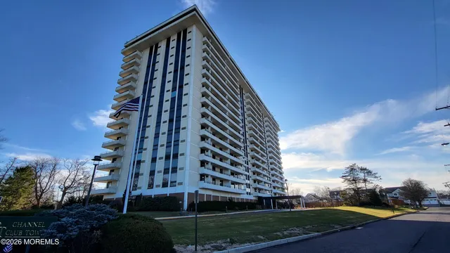$4,500 | 1 Channel Drive, Unit 813, Monmouth Beach, NJ 07750