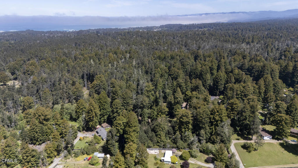 31320 Airport Road Fort Bragg, CA 95437 - Photo 10 of 14 a view of a city