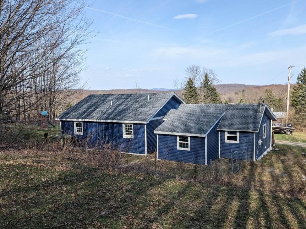 375 Pleasant Valley Road Starrucca, PA 18462 - Photo 4 of 49 Gallery Image 4