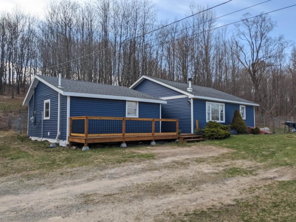 375 Pleasant Valley Road Starrucca, PA 18462 - Photo 5 of 49 Gallery Image 5