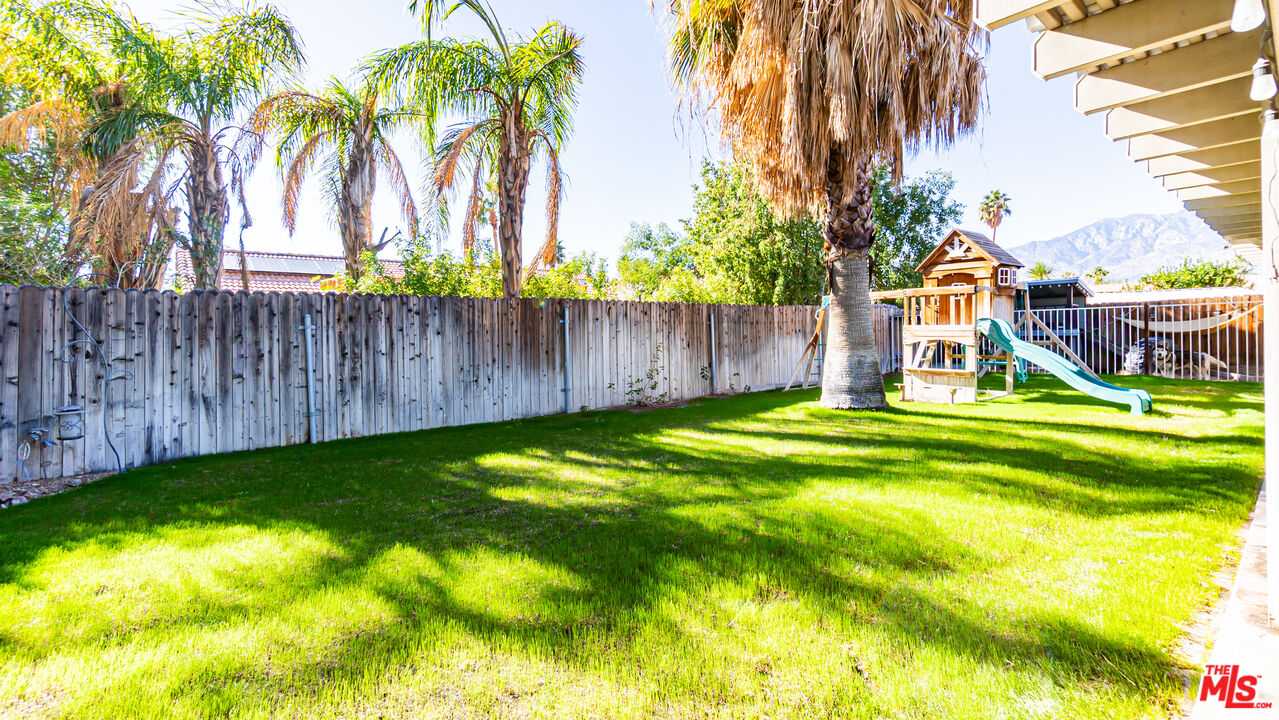 69817 Brookview Way Cathedral City, CA 92234 - Photo 27 of 38 a view of a park with palm trees