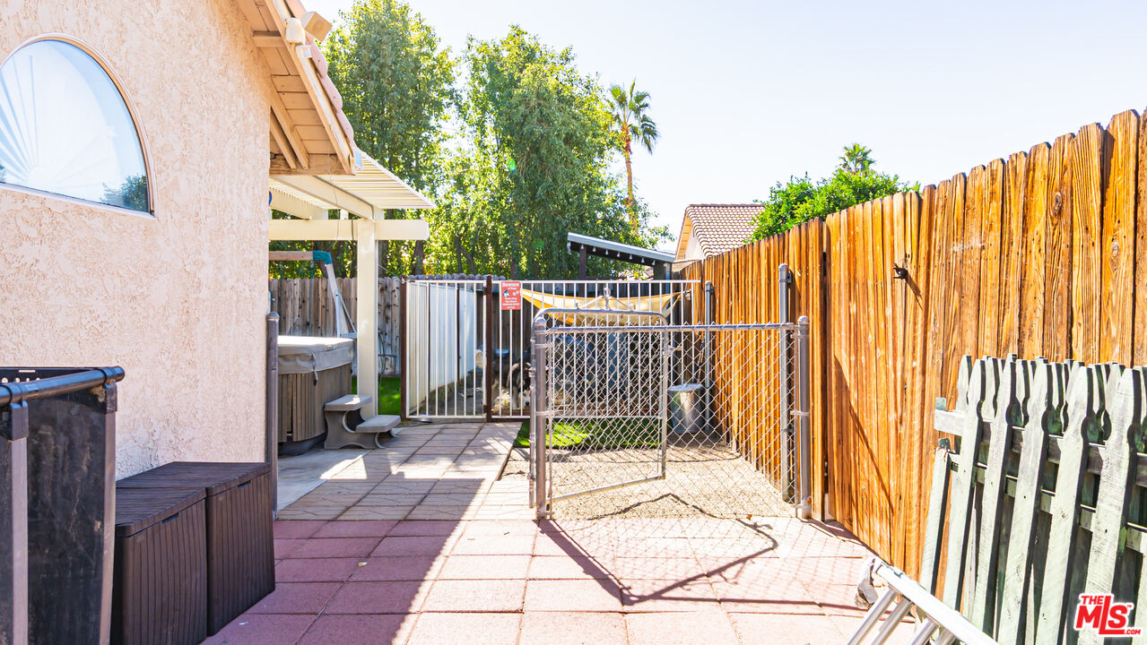 69817 Brookview Way Cathedral City, CA 92234 - Photo 35 of 38 a view of outdoor space and deck