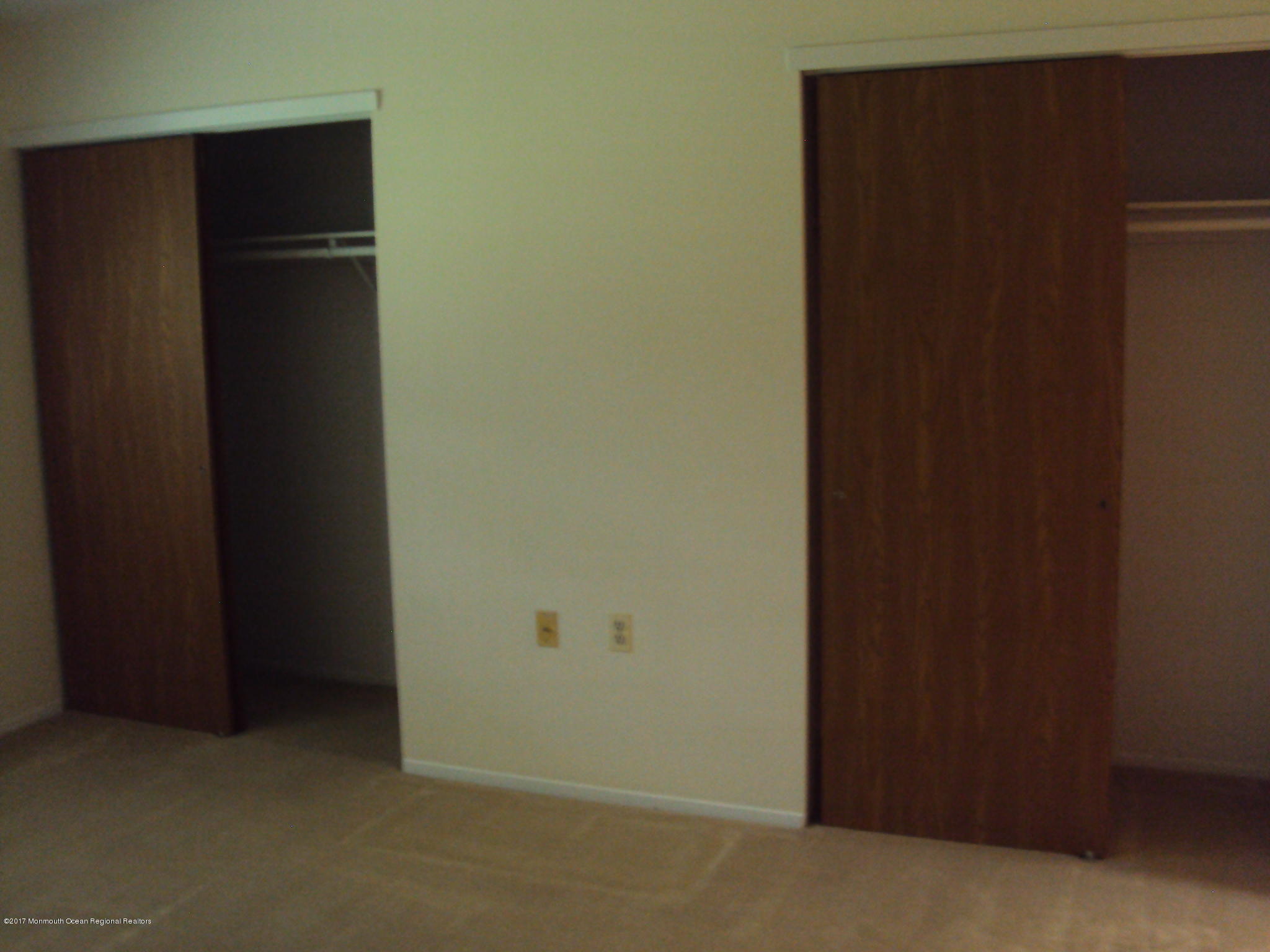 9B Amesbury Road, Unit A Whiting, NJ 08759 - Photo 14 of 20 DSC06371