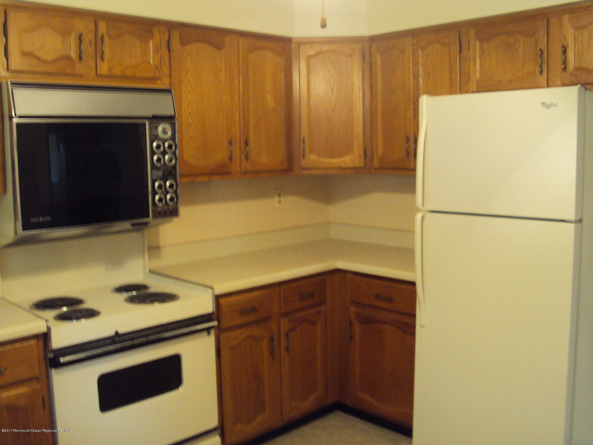 9B Amesbury Road, Unit A Whiting, NJ 08759 - Photo 18 of 20 DSC06375
