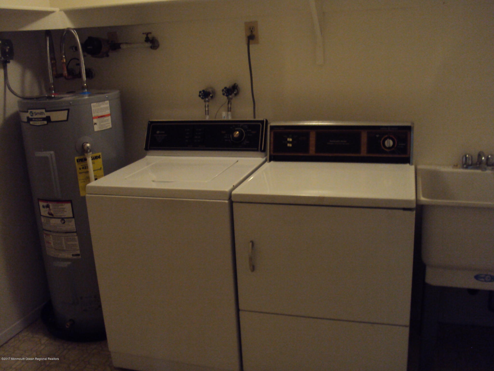 9B Amesbury Road, Unit A Whiting, NJ 08759 - Photo 19 of 20 DSC06377