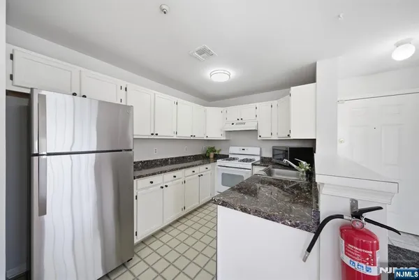 $475,000 | 2903 Appleton Way, Whippany, NJ 07981