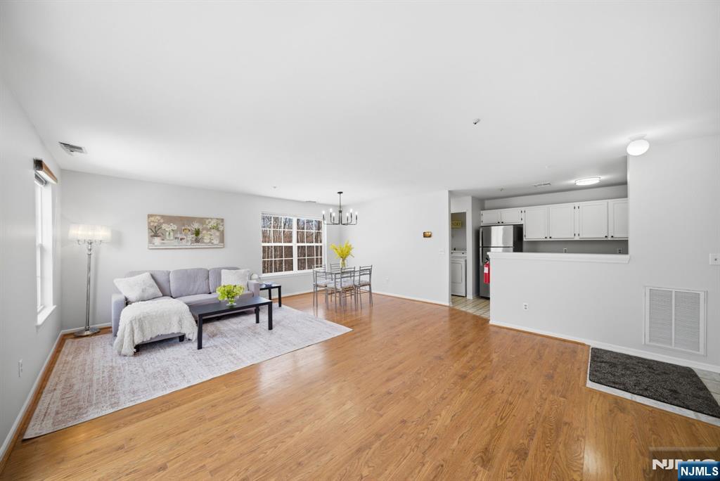 2903 Appleton Way Whippany, NJ 07981 - Photo 2 of 42