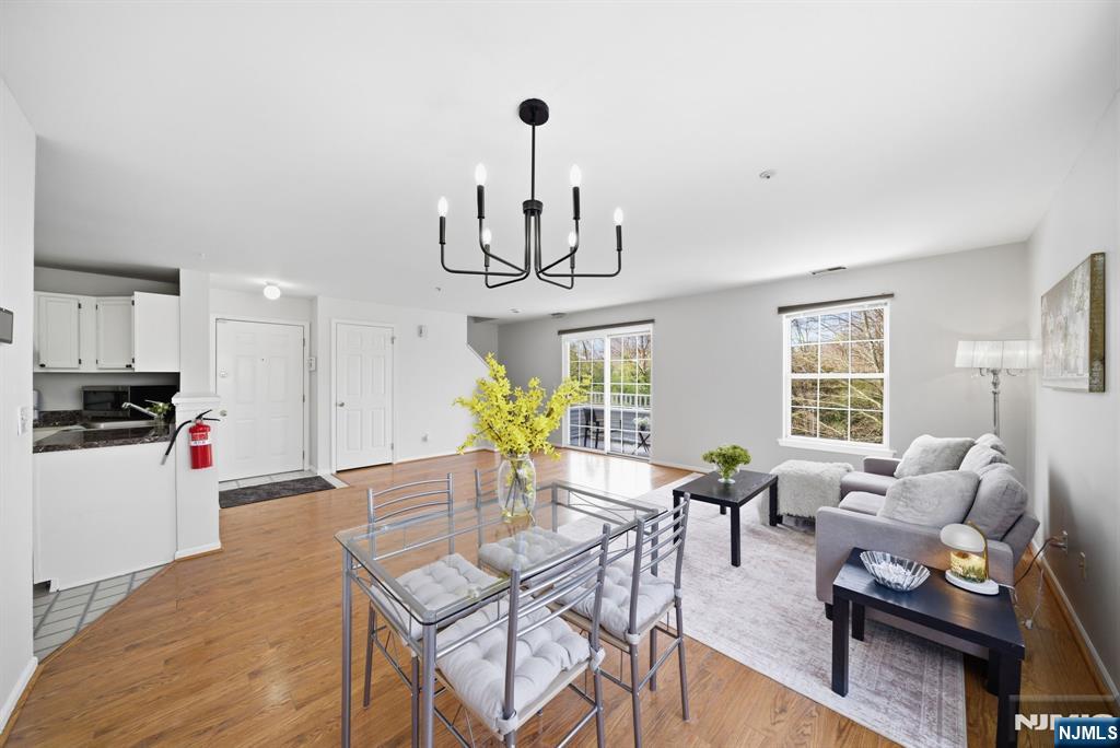 2903 Appleton Way Whippany, NJ 07981 - Photo 4 of 42