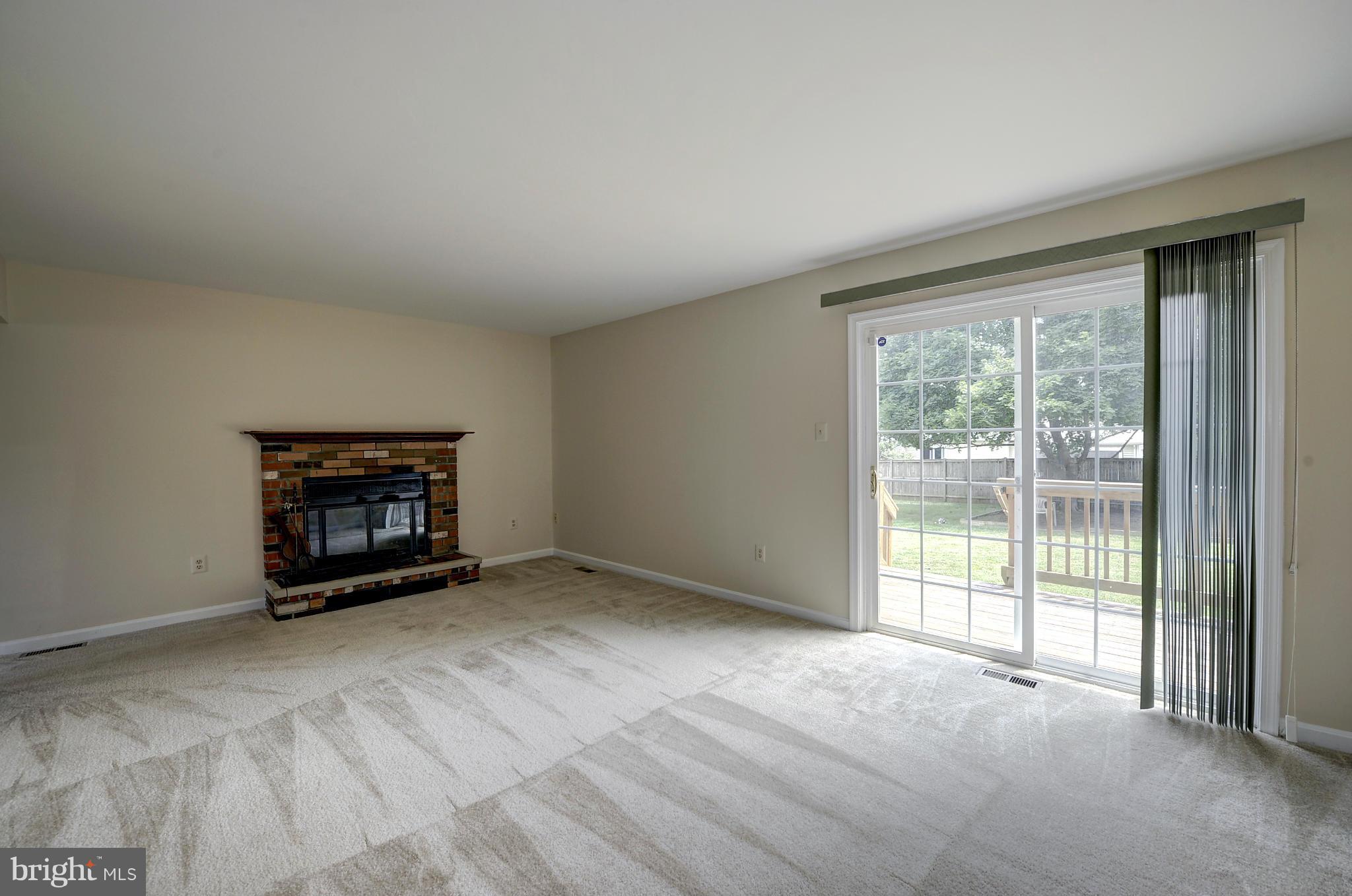 4320 Cub Run Road Chantilly, VA 20151 - Photo 14 of 30 a view of an empty room with a window