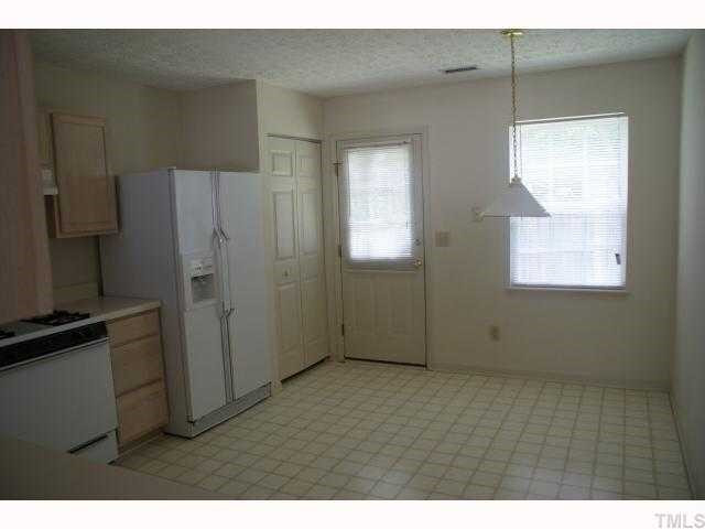 2805 Enka Drive Raleigh, NC 27610 - Photo 4 of 10 Photo 4