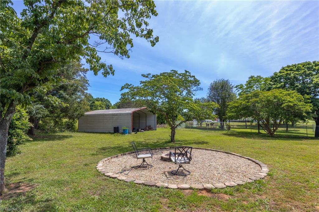 202 Fritts Road Lexington, NC 27295 - Photo 29 of 40 Gallery Image 29
