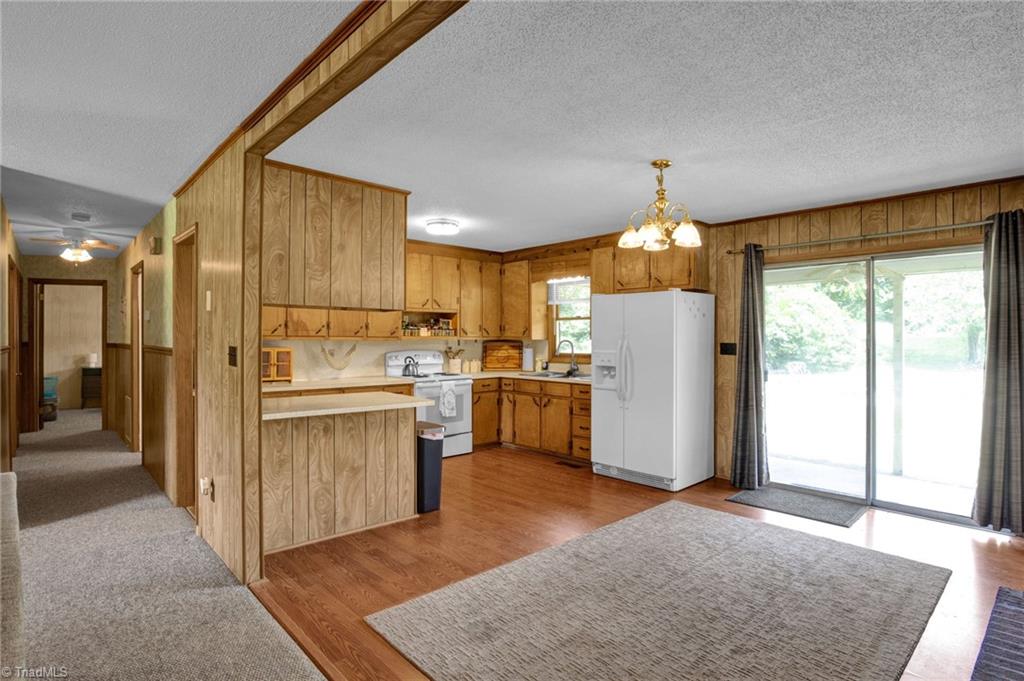 202 Fritts Road Lexington, NC 27295 - Photo 10 of 40 Gallery Image 10
