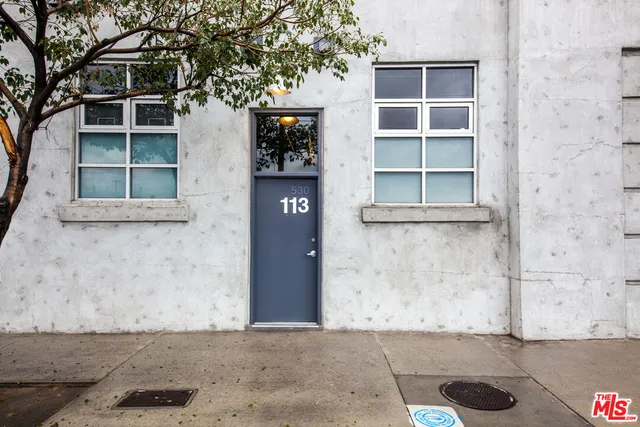 a view of a entryway of the house