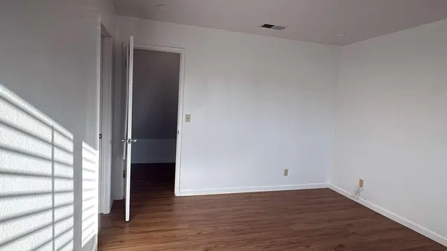 $2,500 | 101-101 East Portola Way, Tracy, CA 95376