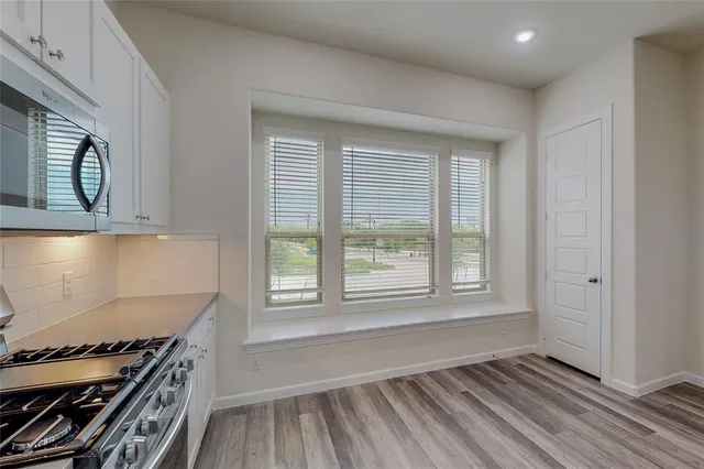 $2,550 | 16082 Doe Lk Drive, Frisco, TX 75033