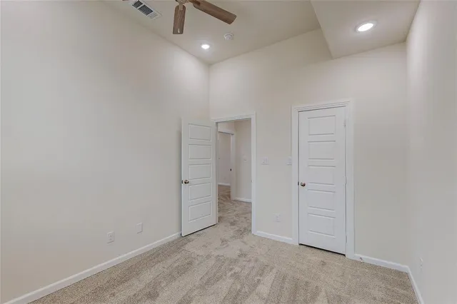 $2,550 | 16082 Doe Lk Drive, Frisco, TX 75033