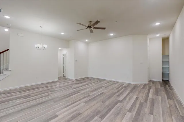 $2,550 | 16082 Doe Lk Drive, Frisco, TX 75033