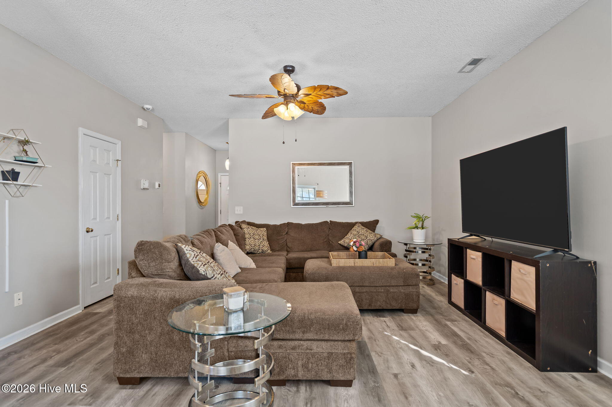 6816 Teviot Road Wilmington, NC 28412 - Photo 4 of 29 23-web-or-mls-DSC09573