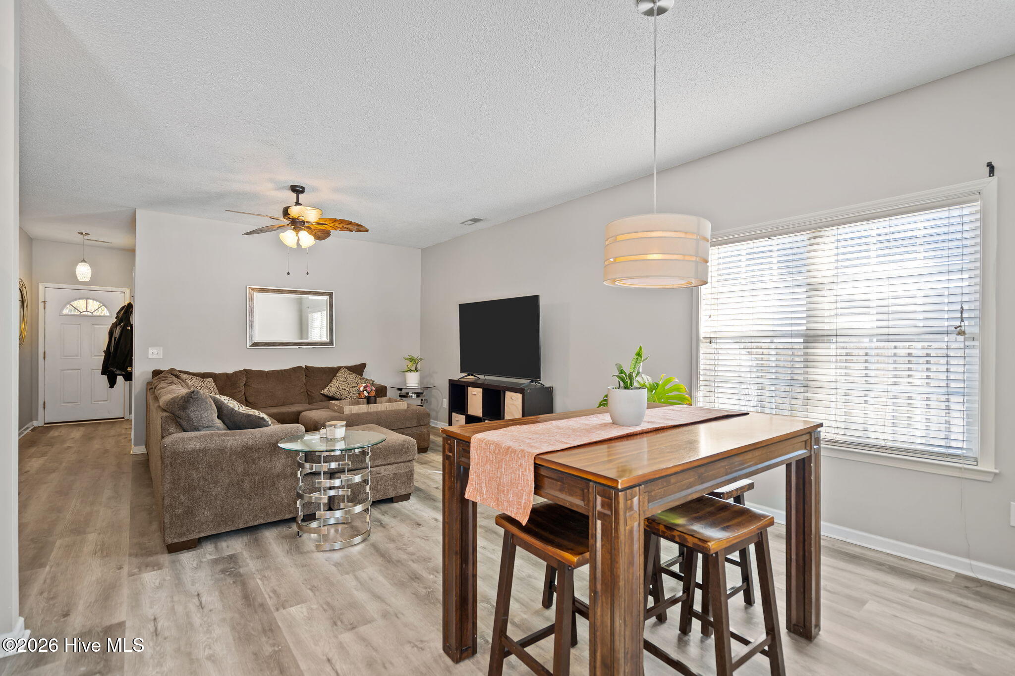 6816 Teviot Road Wilmington, NC 28412 - Photo 8 of 29 21-web-or-mls-DSC09564