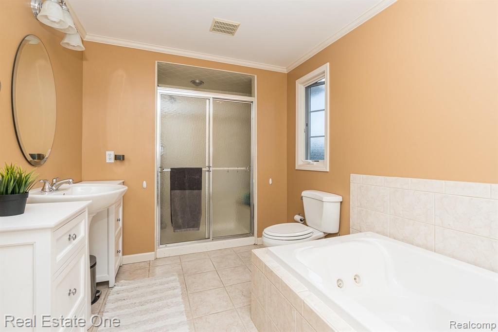 3460 Wedgewood Drive Rochester Hills, MI 48306 - Photo 30 of 47
