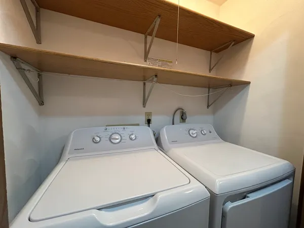 $189,000 | 1233 47th Ave Court, Unit 16, East Moline, IL 61244