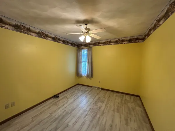 $189,000 | 1233 47th Ave Court, Unit 16, East Moline, IL 61244