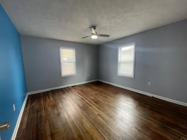 $179,500 | 1350 South Ruth Street, Rushville, IN 46173