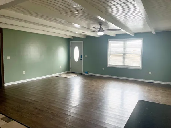 $179,500 | 1350 South Ruth Street, Rushville, IN 46173