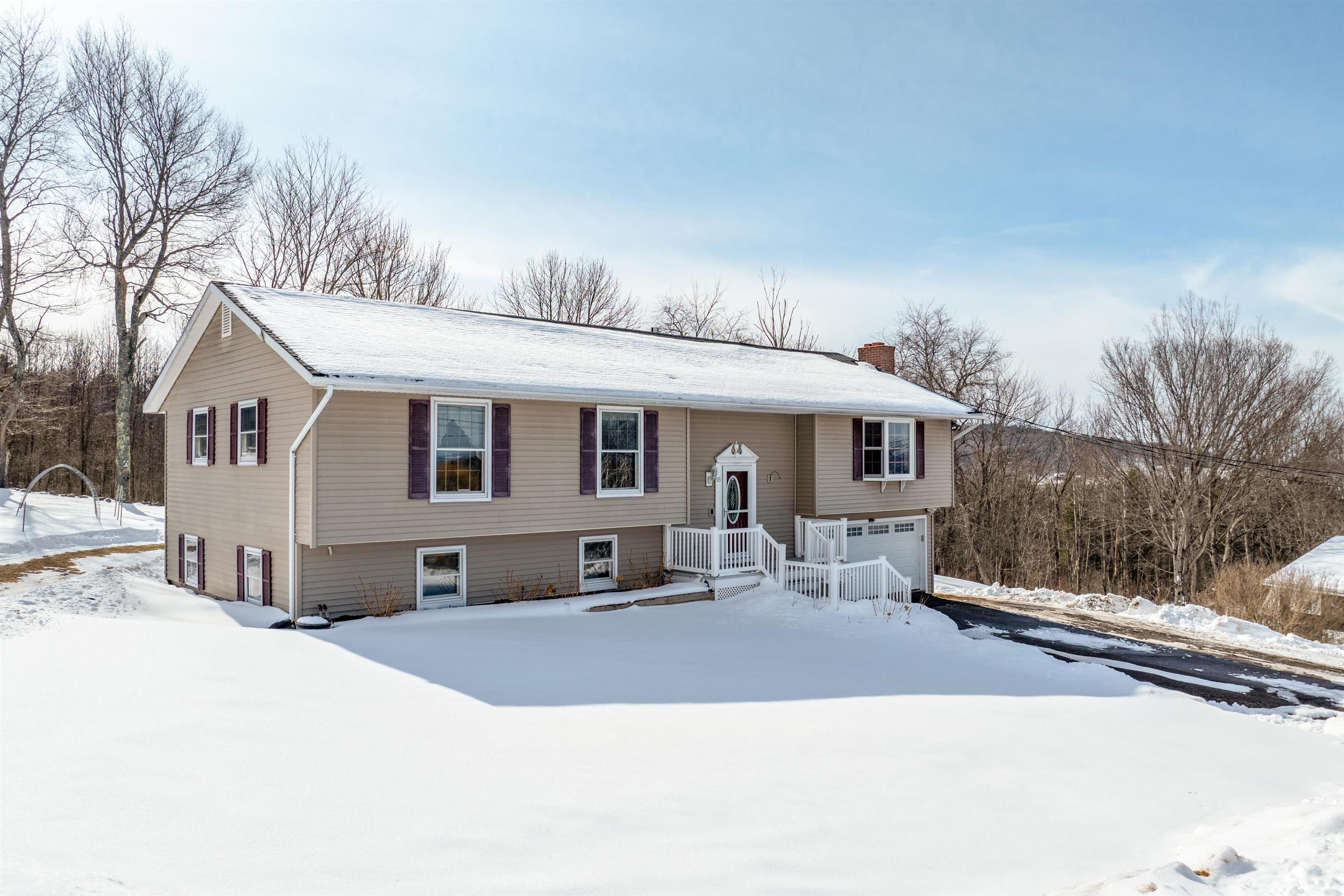 55 High View Circle Gilford, NH 03249 - Photo 3 of 60