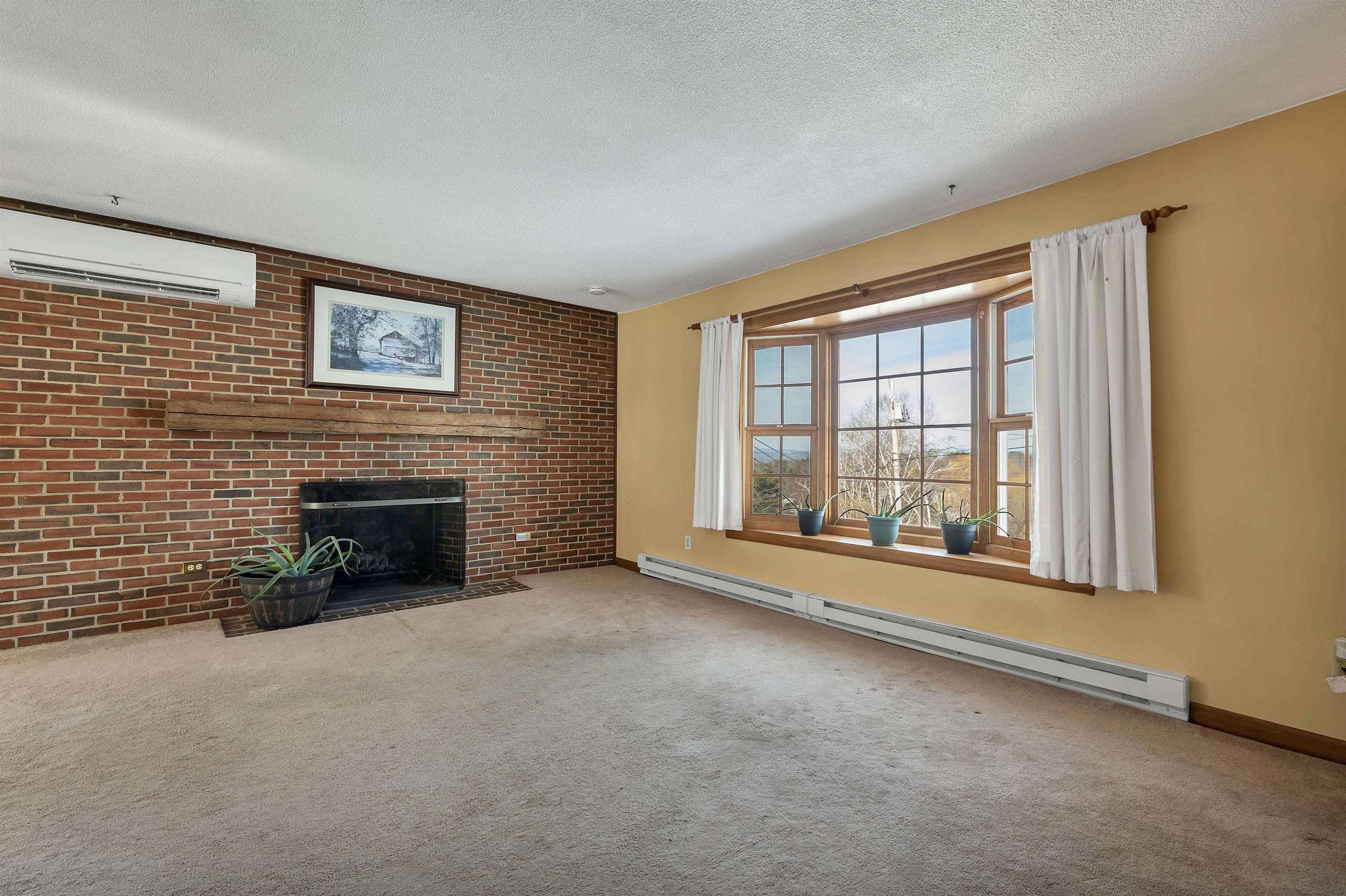 55 High View Circle Gilford, NH 03249 - Photo 6 of 60