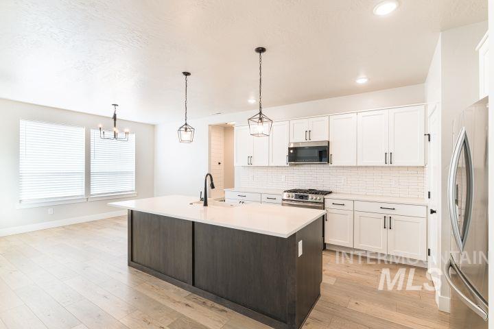 6941 South Sunfish Way Boise, ID 83709 - Photo 17 of 44