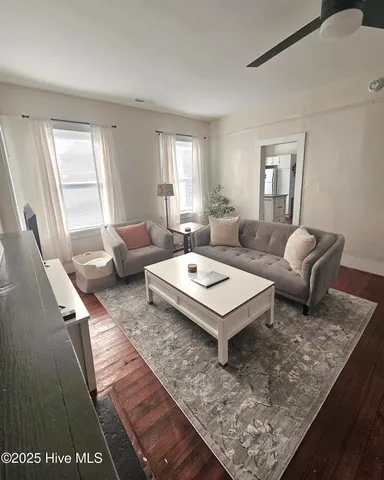 $2,100 | 315 Church Street, Unit C, Wilmington, NC 28401