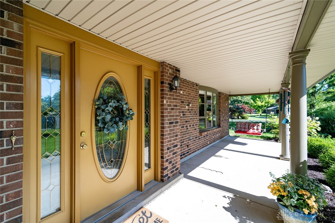 5801 Rockingham Drive Dayton, OH 45429 - Photo 6 of 47 Gallery Image 6
