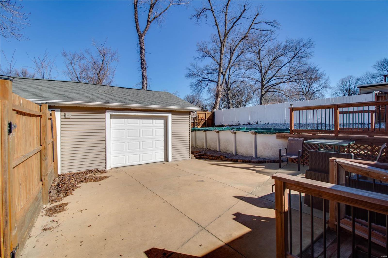1006 Danforth Street Alton, IL 62002 - Photo 29 of 31