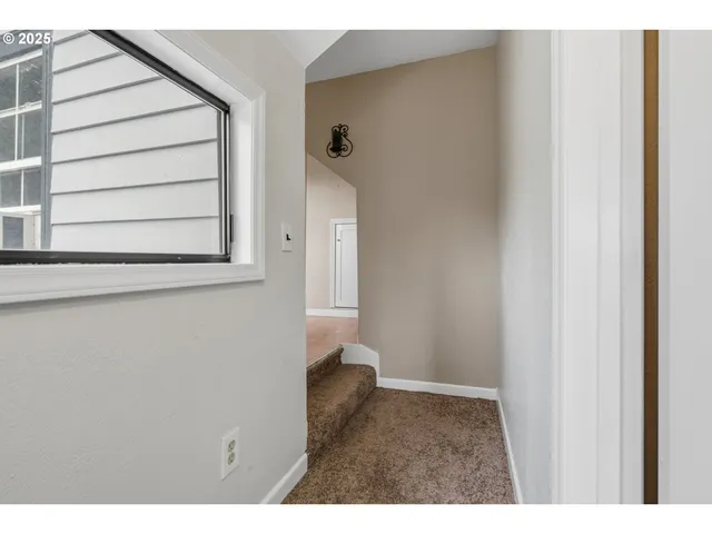 $435,000 | 585 Madrona Avenue South, Salem, OR 97302