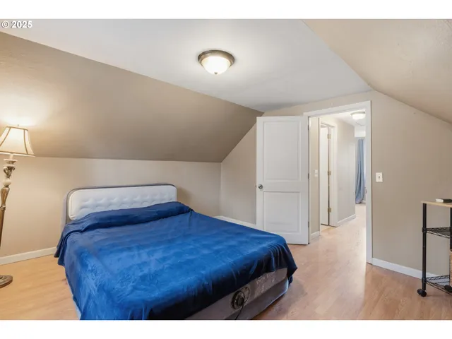 $435,000 | 585 Madrona Avenue South, Salem, OR 97302