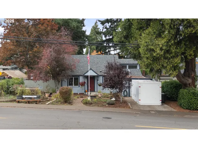 $435,000 | 585 Madrona Avenue South, Salem, OR 97302