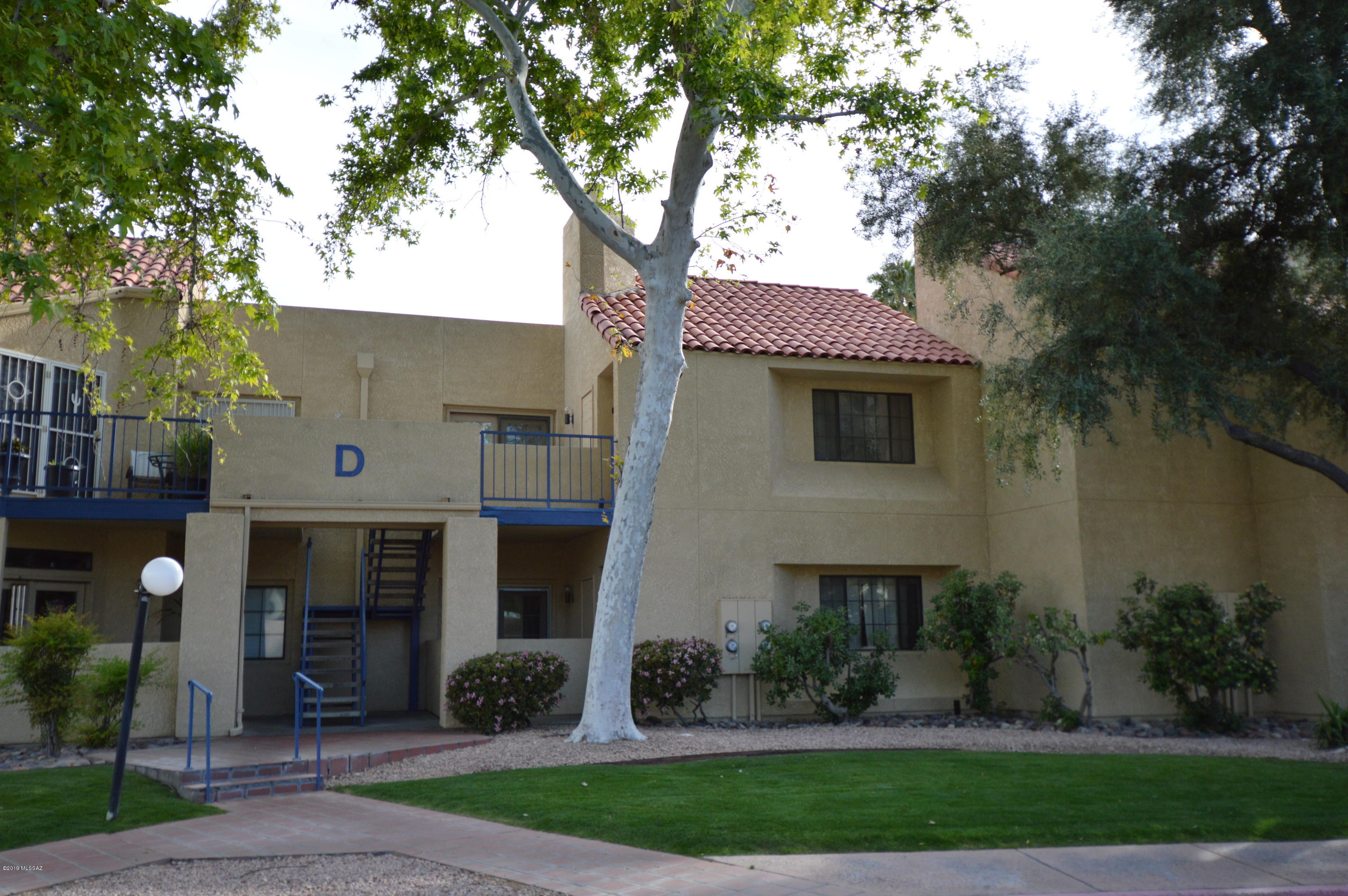 1200 East River Road, Unit D51 Tucson, AZ 85718 - Photo 2 of 14