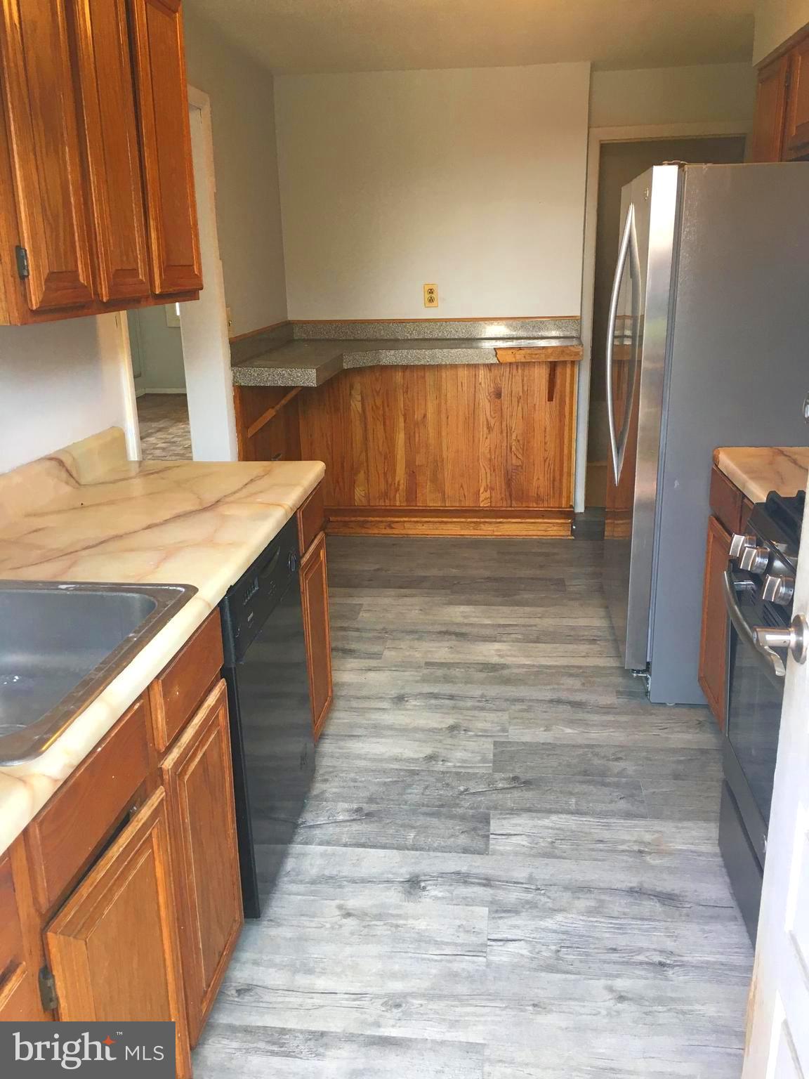 5212 Saybrook Road Baltimore, MD 21206 - Photo 13 of 23 Kitchen