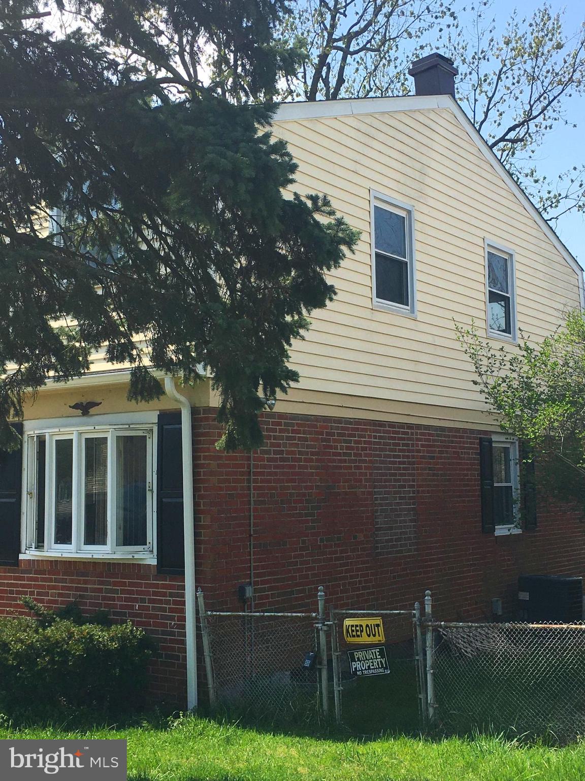 5212 Saybrook Road Baltimore, MD 21206 - Photo 3 of 23 Side View