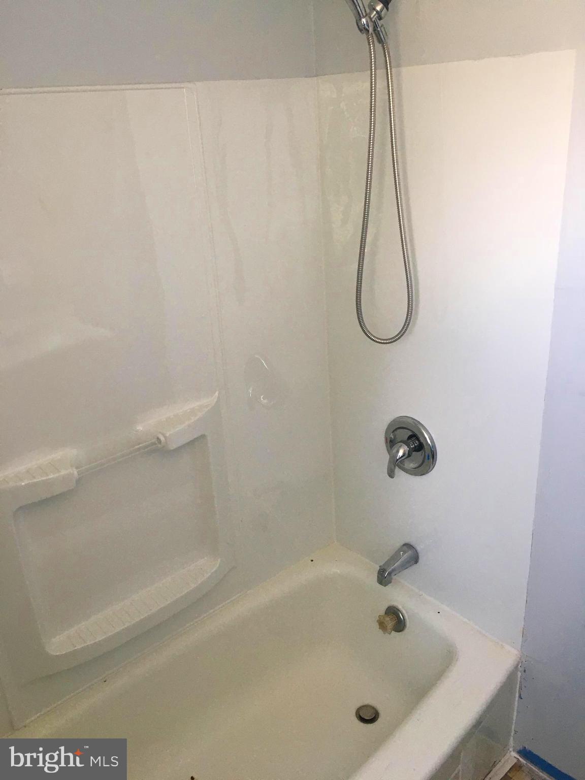 5212 Saybrook Road Baltimore, MD 21206 - Photo 22 of 23 new shower