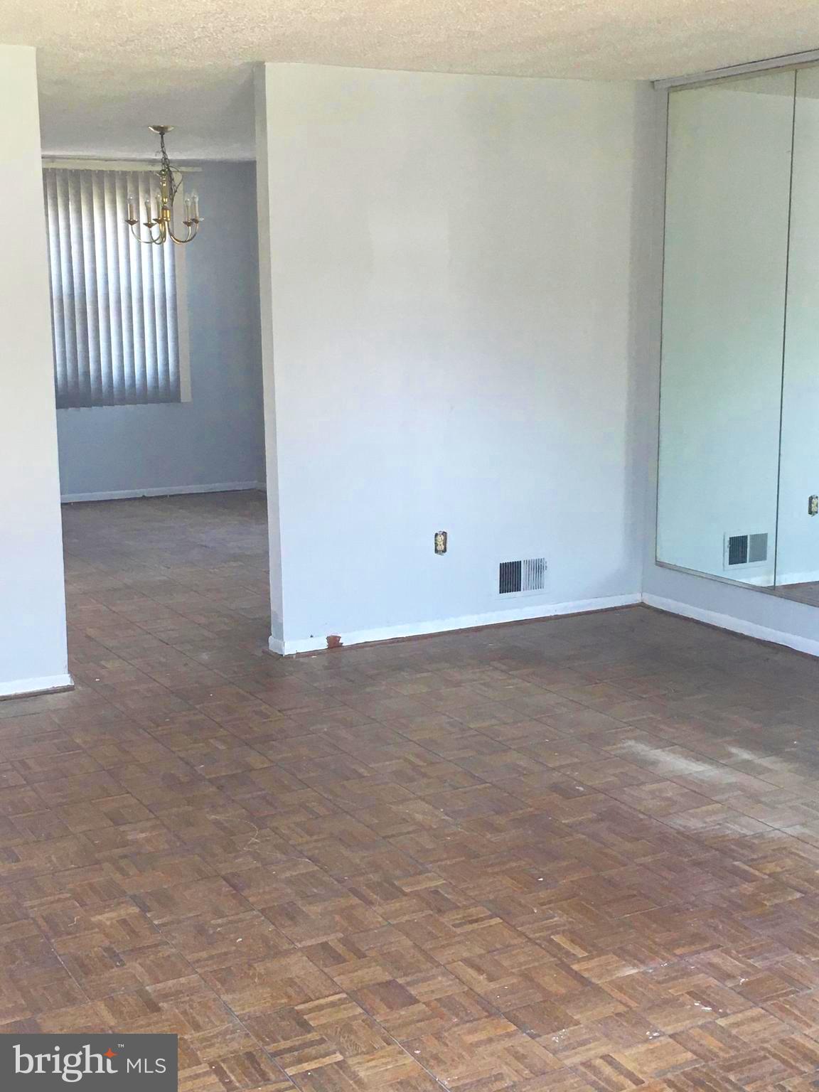 5212 Saybrook Road Baltimore, MD 21206 - Photo 10 of 23 Gallery Image 10