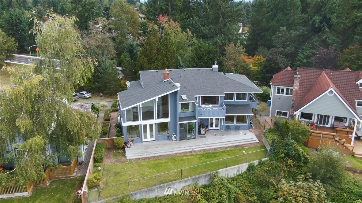 2604 Madrona Point Lane Steilacoom, WA 98388 - Photo 24 of 25 an aerial view of a house