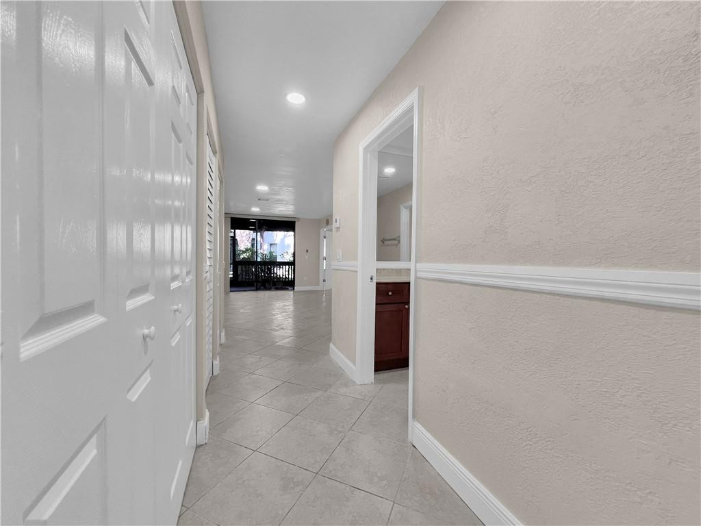 9298 Sable Ridge Circle, Unit C Boca Raton, FL 33428 - Photo 11 of 43 Photo 11