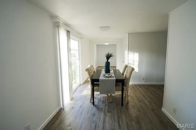 $170,000 | 211 South Lake Street, Mount Olive, IL 62069