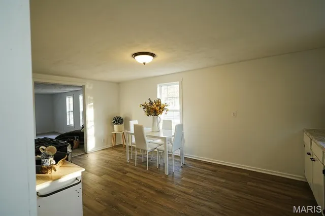 $170,000 | 211 South Lake Street, Mount Olive, IL 62069