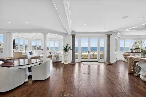 $34,500,000 | 157-159 Emerald Bay, Laguna Beach, CA 92651