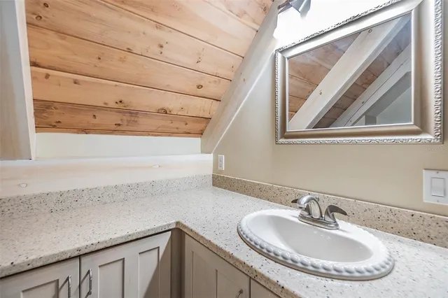 $5,750 | 2118 Harbour Watch Drive, Tarpon Springs, FL 34689