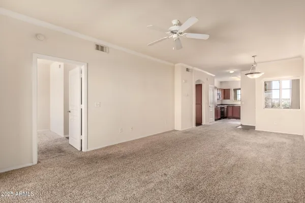 a view of a livingroom with a garage